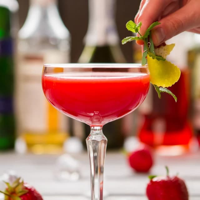 Clover Club Cocktail Recipe - Classic Elegance in a Glass