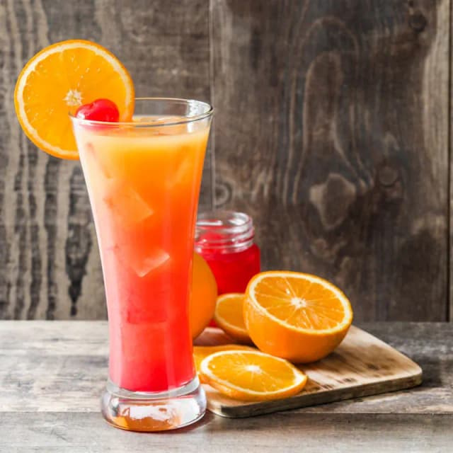 Tequila Sunrise Recipe: Classic Cocktail with a Vibrant Twist
