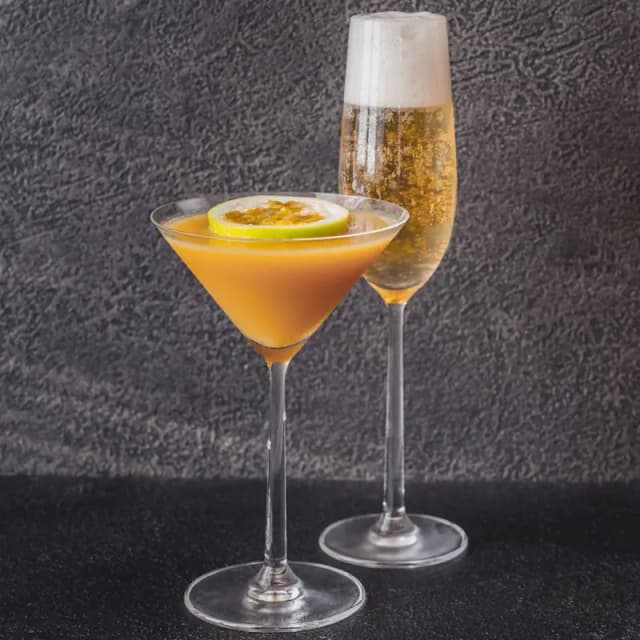 Experience Cocktail Luxury: The Iconic Porn Star Martini