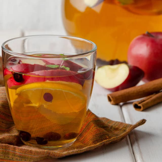 Apple Cider Bourbon Punch Recipe, Perfect for Fall & Holiday Parties