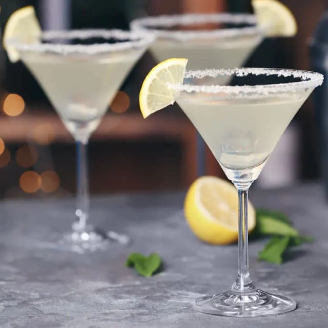 Lemon Drop Martini Recipe: A Refreshing Classic Cocktail Guide