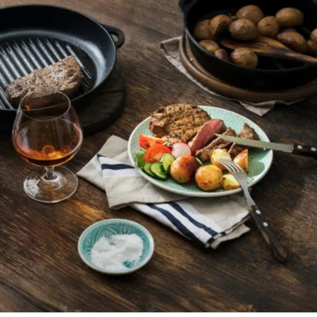 glass of whiskey paired with food